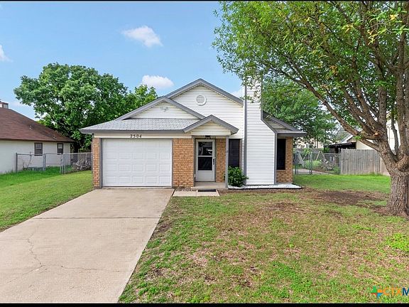 2nd image of 2504 Fieldstone Dr