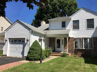 216 Christopher Ave, South Plainfield, NJ 07080