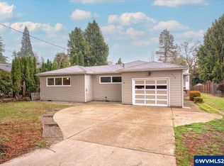 998 McGilchrist St SE, Salem, OR 97302