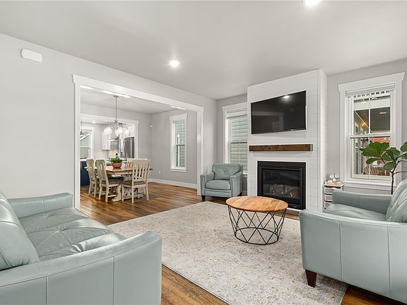 4th image of 1635 Annas Garden Ln