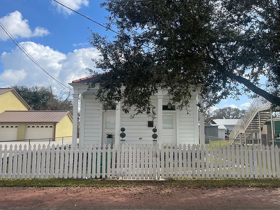 1st image of 263 Sala Ave