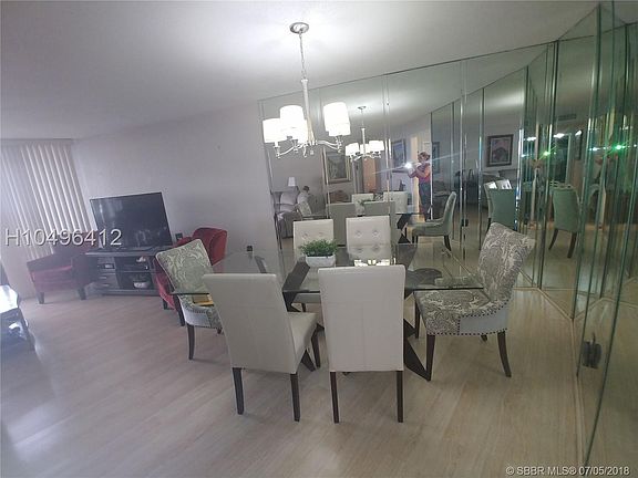 5th image of 13951 Kendale Lakes Cir #610A