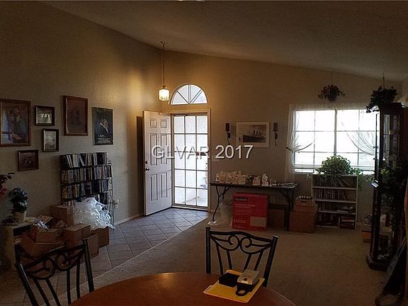 4th image of 3061 Emerald Creek Dr