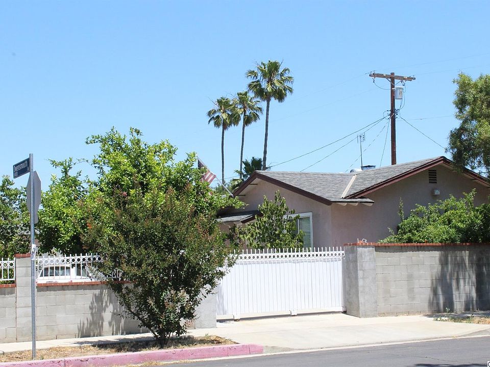 1st image of 8478 Owensmouth Ave