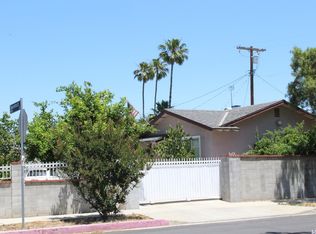 8478 Owensmouth Ave, Canoga Park, CA 91304