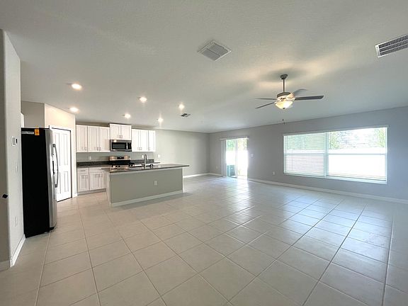 4th image of 10385 Shady Preserve Dr