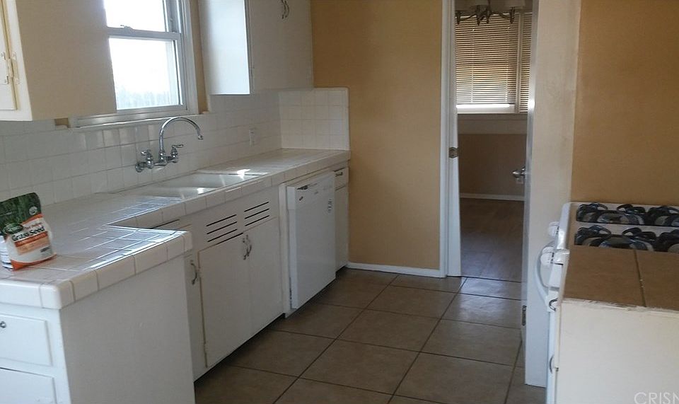 2nd image of 7465 Forbes Ave