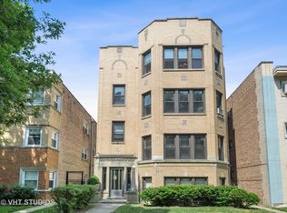 7412 N Oakley Ave, Chicago, IL 60645
