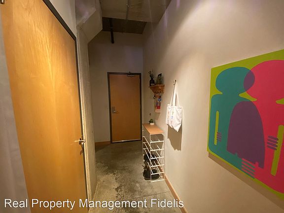 2nd image of 710 N 4th St Unit 404