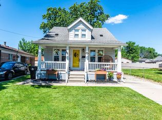 27547 Brinker St, Roseville, MI 48066