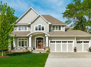 6008 Code Ave, Edina, MN 55436