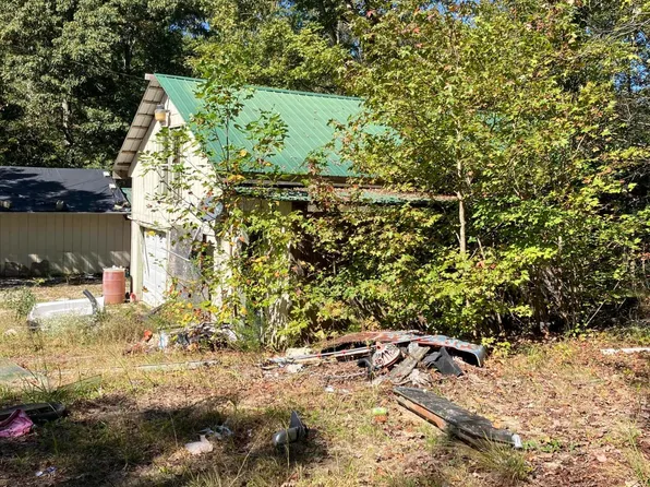 456 Eagle Private Ln, Helenwood, TN 37755