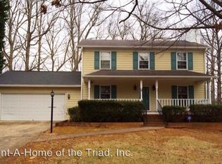 5208 Carolwood Dr, Greensboro, NC 27407