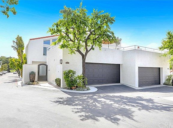 2nd image of 23 Canyon Crest Dr #34