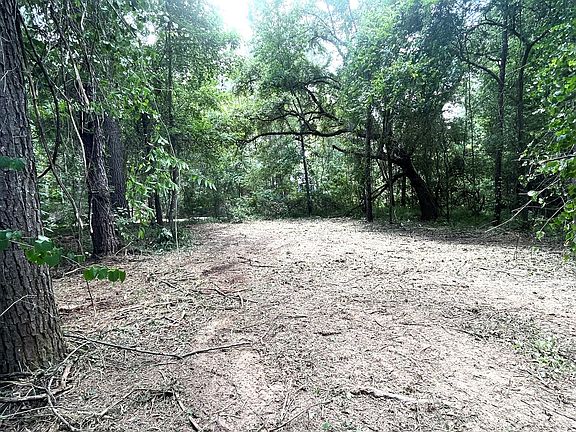 5th image of Sneads Dr