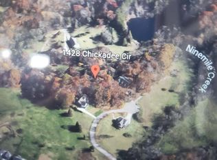 1428 Chickadee Cir, Maryville, TN 37801