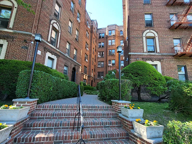 115-25 84th Ave #2K — Photo 12