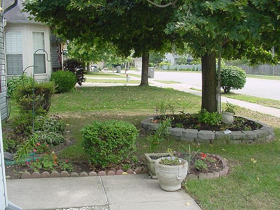 3rd image of 8139 Snug Harbor Dr