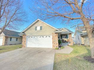 5520 Jason Ave NE, Albertville, MN 55301