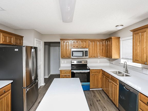 5th image of 8017 Jolie Dr