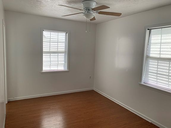 5th image of 1141 Aldrich St NE