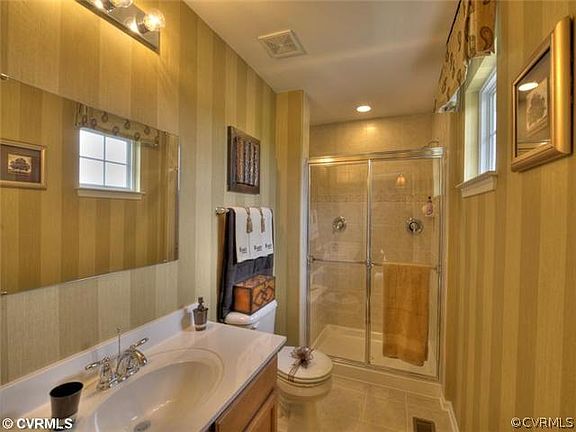 4th image of 304 Taylor Farm Ln