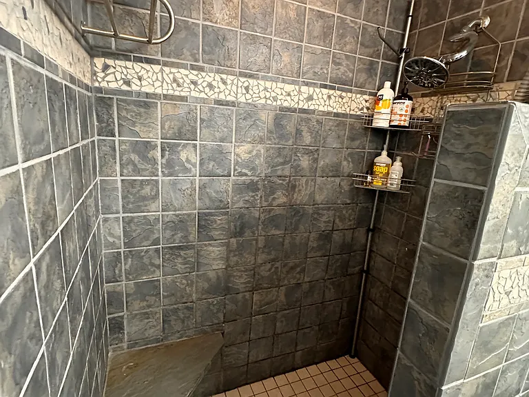 2111 Woodbox Ln #A — Photo 27