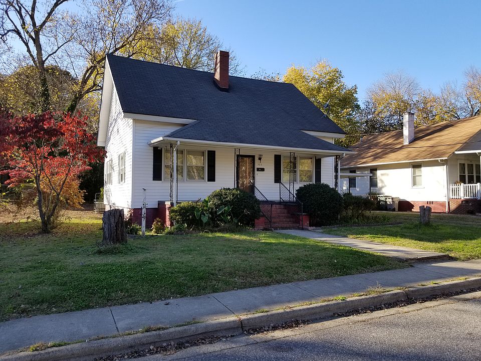1st image of 305 S Hill St