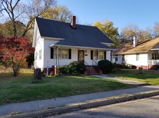 305 S Hill St, Gastonia, NC 28052