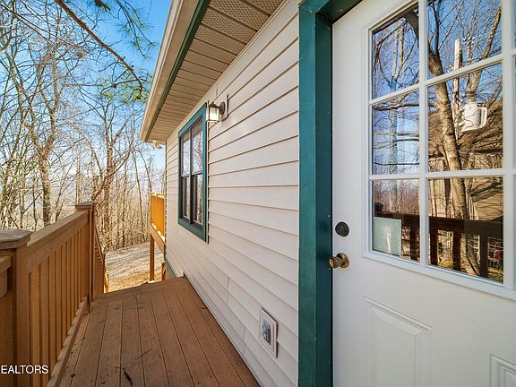 5th image of 1664 Arbon Ct