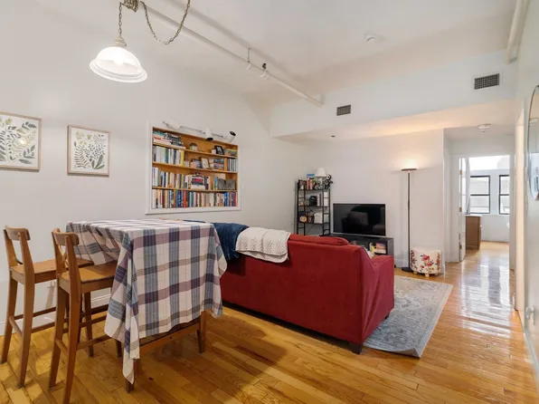 188 North St, Boston, MA
