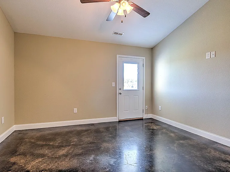 73 Sutter Pl — Photo 11