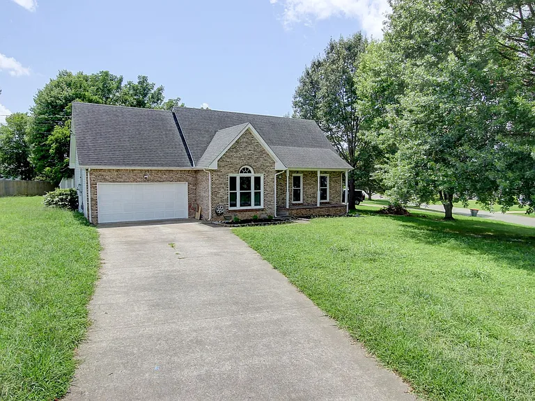 180 Kings Deer Dr — Photo 49