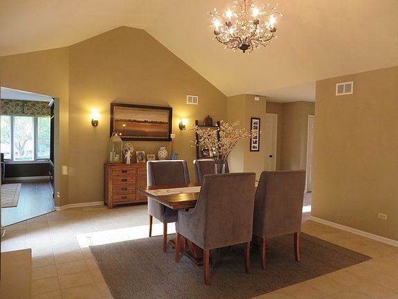 5th image of 17524 Olivia Ln