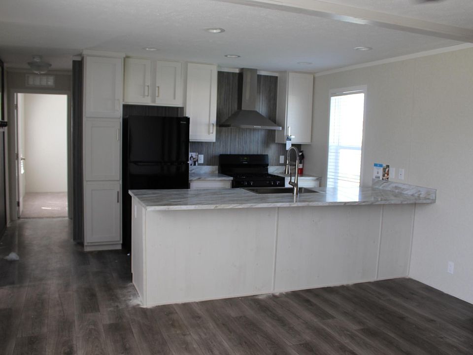 1st image of 254 Bayberry Ln