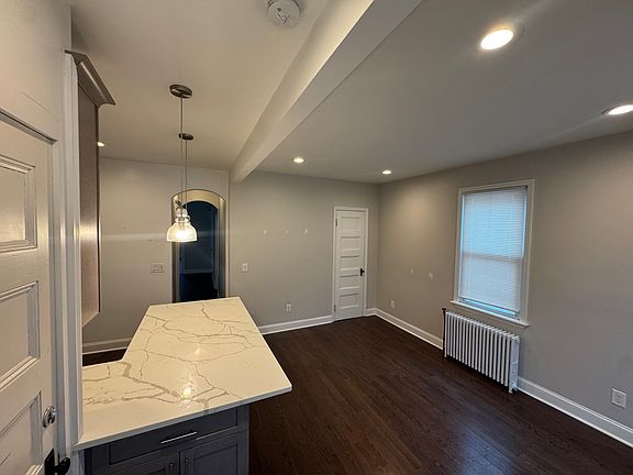 4th image of 176 Avenue B Floor 2