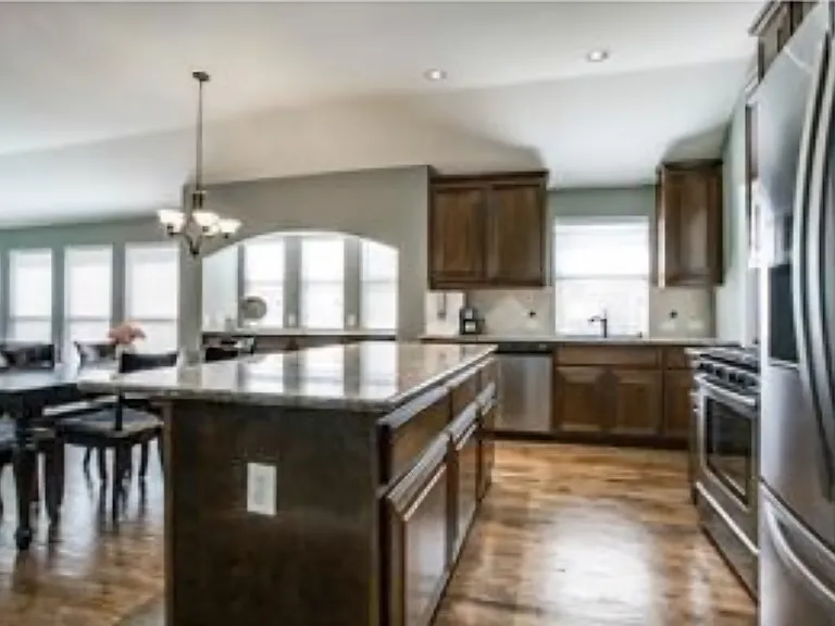 2200 Shannon Dr — Photo 20