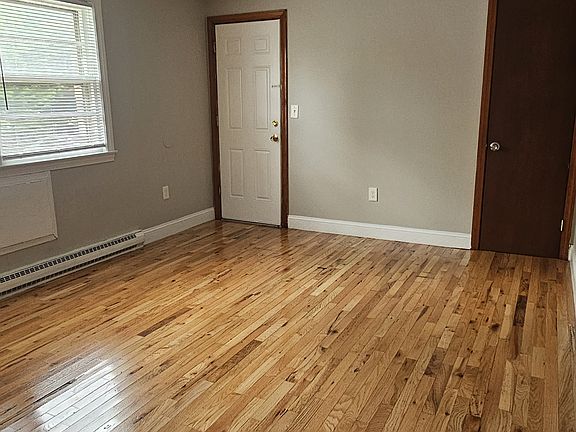 5th image of 148 Bradford Ave #G