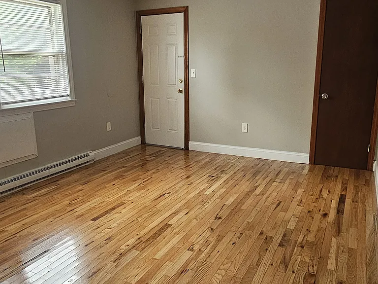 148 Bradford Ave #G — Photo 5