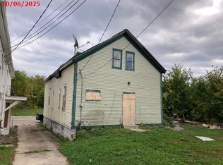 2513 North Teutonia AVENUE, Milwaukee, WI 53206