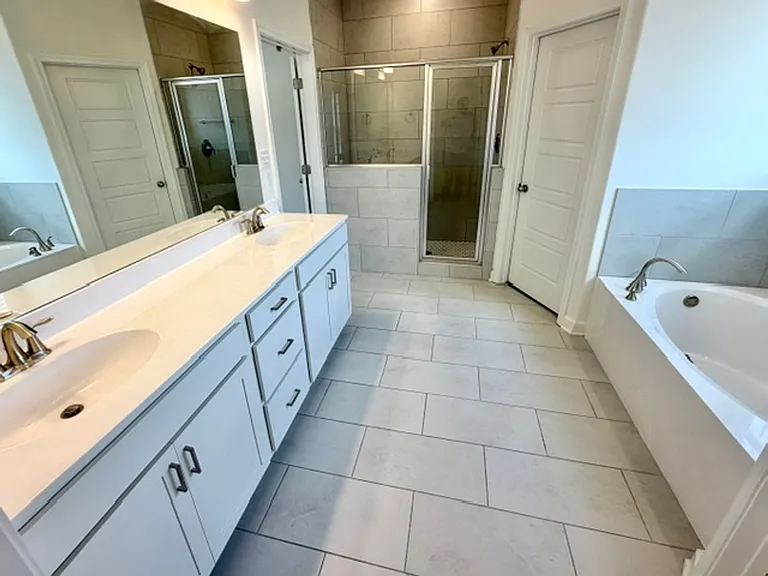 130 Primrose Ln — Photo 7
