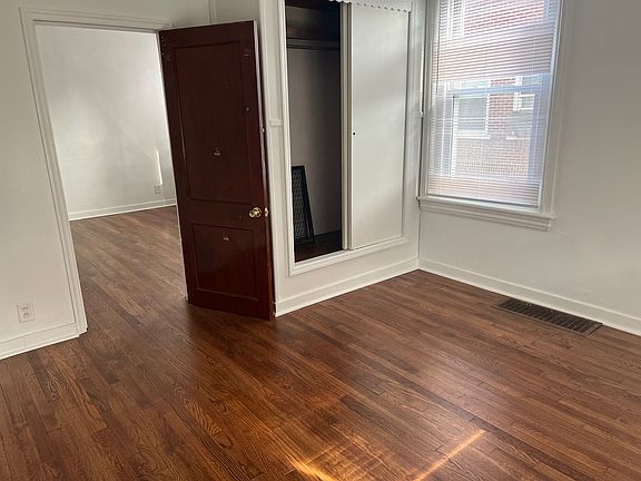 4th image of 1315 Broadway Ave Unit 1