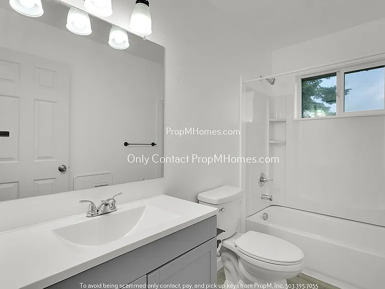 714 9th St — Photo 10