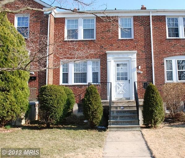 1st image of 423 Stratford Rd