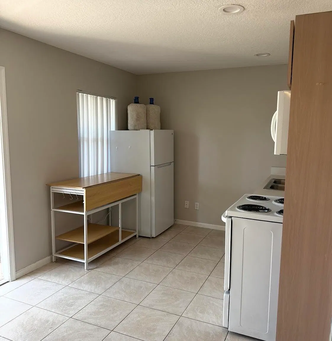 1 bed, 1.0 bath, 675 sqft, $1,700 — Photo 4
