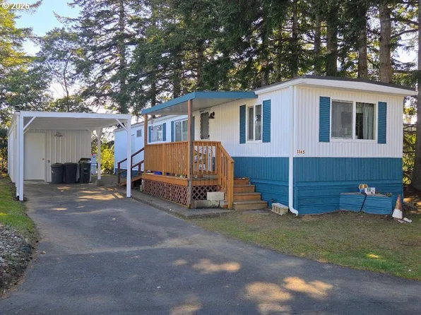 3365 Tidewater Dr, Coos Bay, OR 97420
