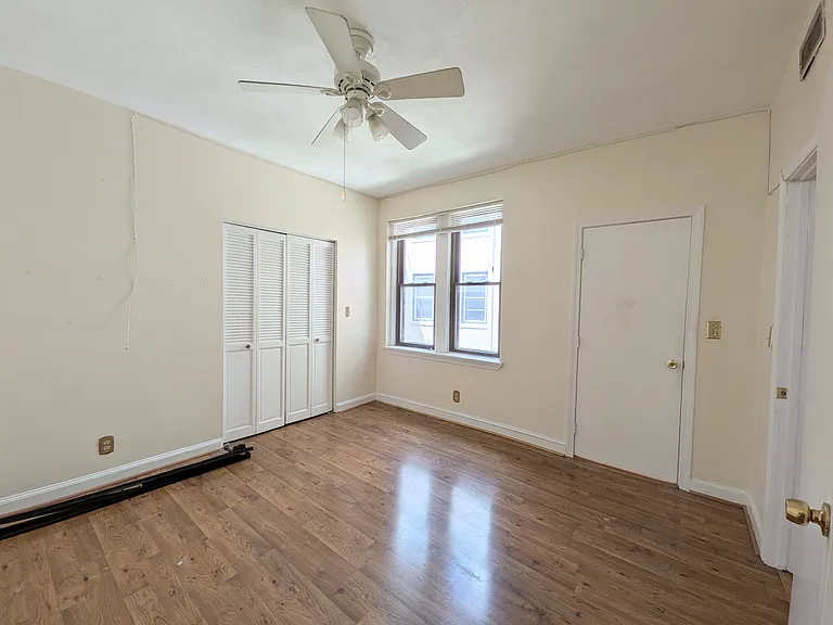 1411 Commonwealth Ave #302 — Photo 8