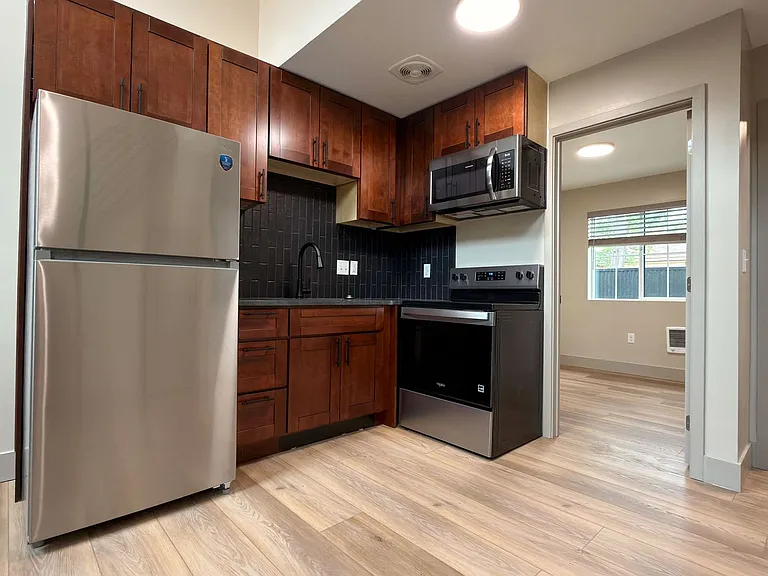 620 N Jefferson Ave — Photo 8