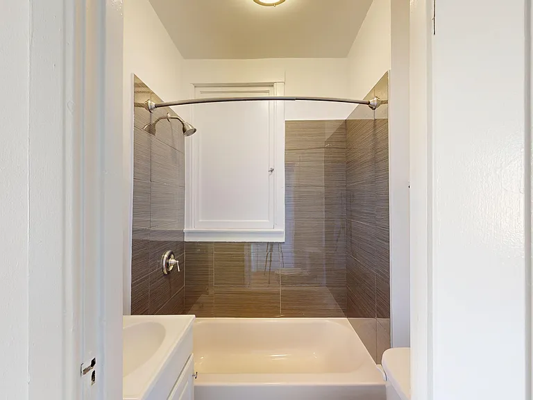 685 Geary Street — Photo 29