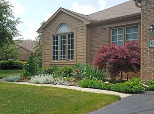 4687 Mulberry Woods Cir, Ann Arbor, MI 48105